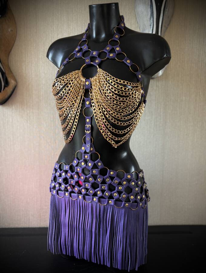 Jurkje "Fringle & Chains"